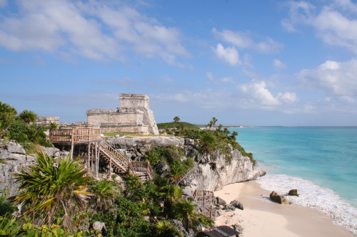 Krystal Cancun Timeshare Visits Famous Historical Sites in Cancun